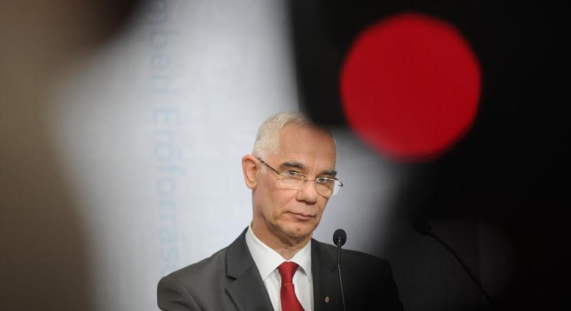 Balog Zoltán magára vállalt mindent, megvédte Orbán Viktort és Lévai Anikót a kegyelmi ügyben