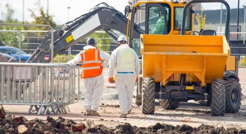 Azbesztszennyezés: a NAV listája szerint 250 település lehet érintett, köztük sok a megyéből