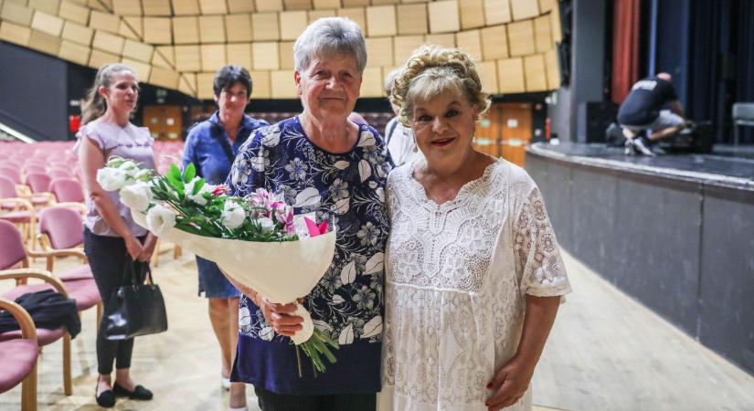 Oszvald Marika rajongójának teljesült az álma Szombathelyen - fotók