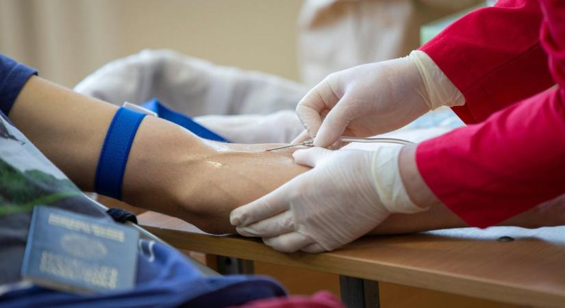 Most te is életet menthetsz: itt adhatsz vért Komárom-Esztergomban a következő héten