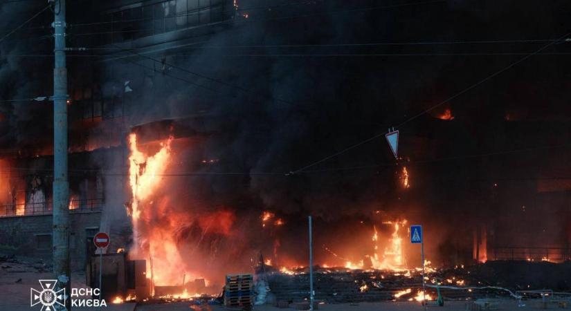 Masszív ballisztikus rakétatámadás érte Kijevet
