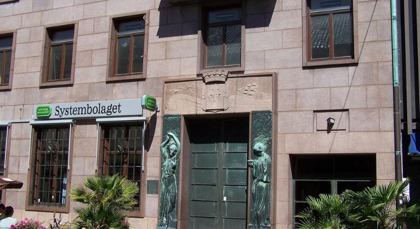 Akkor szolgálnak csak ki ebben a boltban, ha felmutatod a személyidet