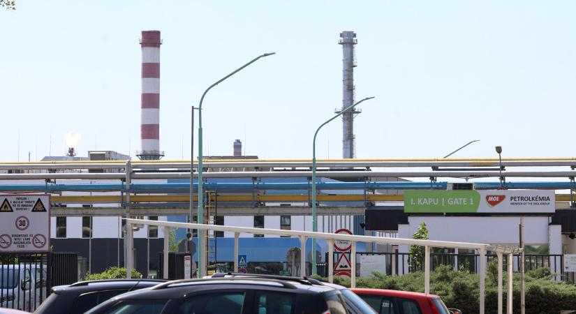 Robbanás Tiszaújvárosban: a polgármester szerint már túl vannak a nehezén