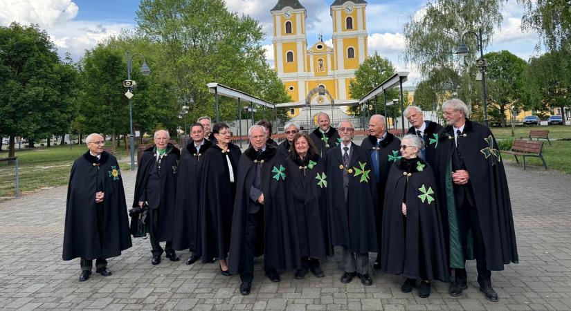 Győri Szent Lázár lovagok zarándoklata Máriapócson
