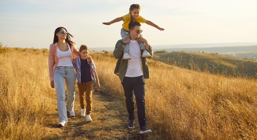Elő a fényvédővel! Délutánra már 30 fok közelébe emelkedhet a hőmérséklet