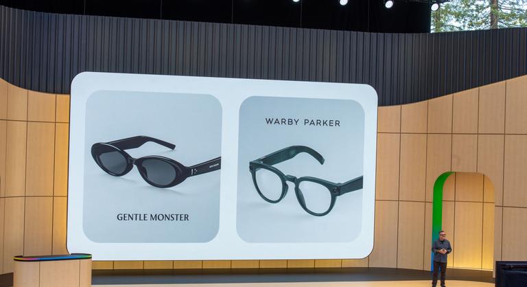 Évek óta vártuk, most végre leleplezték: itt a Samsung új dobása