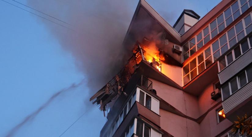 Vérvörös pünkösd Kijevben: Elképesztő rakétaeső zúdult a városra