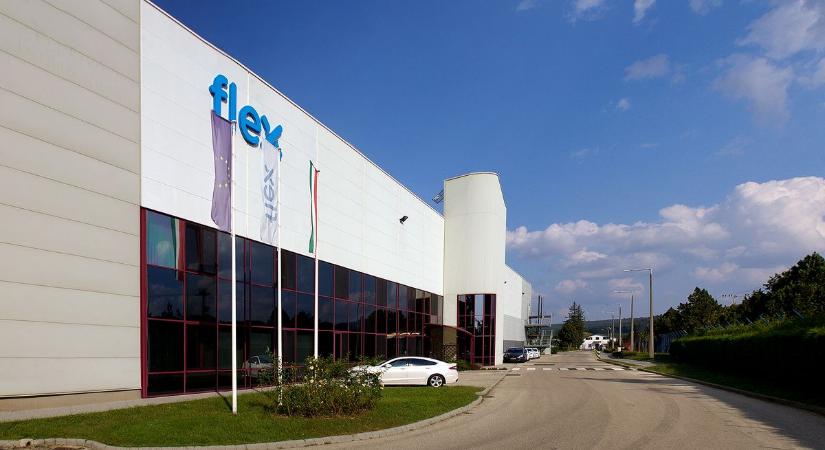 Az angol, aki szívébe zárta Tabot – Roger G. Moore és a Flextronics története