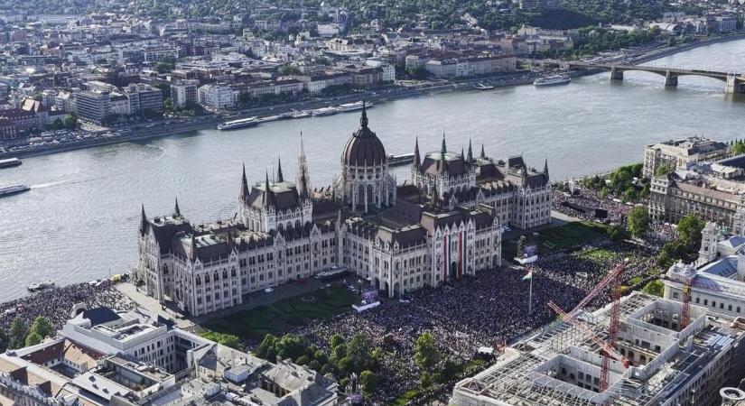 55 új államtitkárt neveztek ki: Komárom-Esztergom képviselője is köztük van
