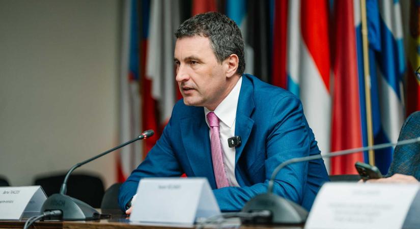 Tánczos Barna: az előrehozott választásokból csak az AUR profitálna