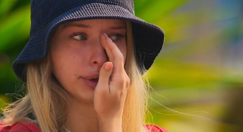 Túl van a szakításon? Új fiú oldalán tűnt fel Zsigmond Angéla: a rajongók azonnal nyomozni kezdtek