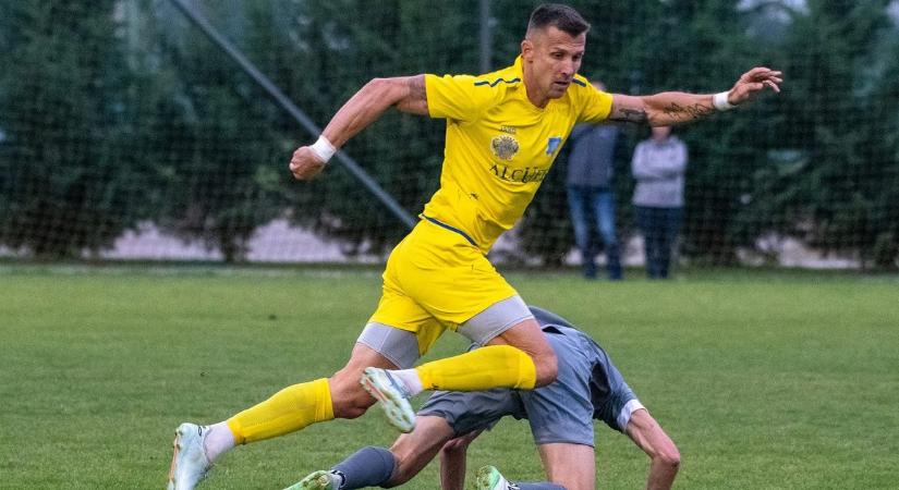Közel a negyvenhez is elképesztő: 56 perc alatt lőtt 7 gólt a 63-szoros magyar válogatott támadó