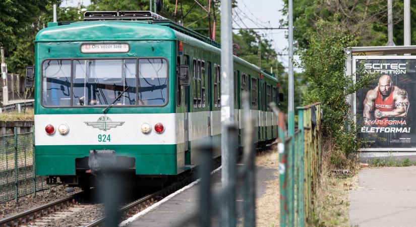 Pánik a HÉV-en: vérző férfihez rohant a segítség Sashalomnál