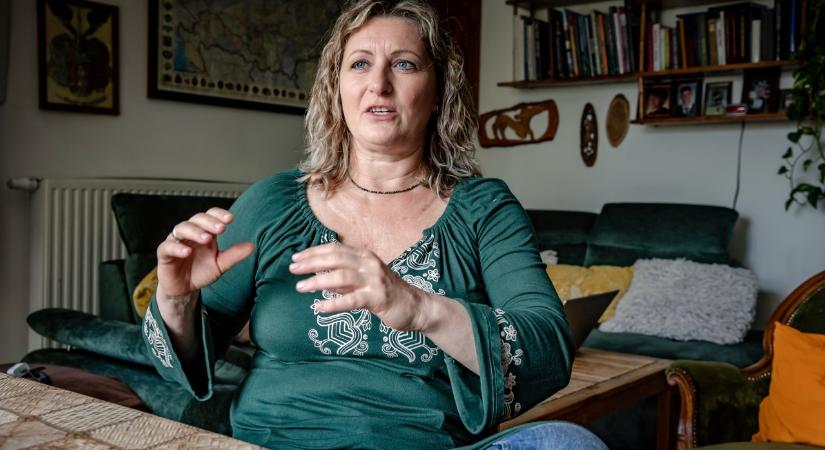 Felállni és visszatámadni – Interjú Budaházy Eddával