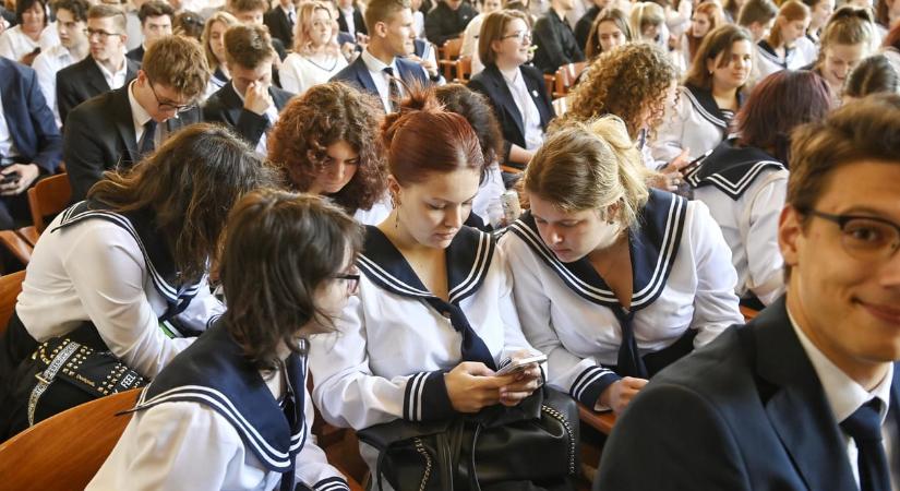 Rosszul sikerült az írásbeli? Egy jó szóbeli akár egy teljes jegyet is javíthat az érettségi eredményén