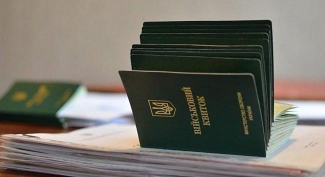 Főbe lőtte magár egy férfi a ternopili TCK vécéjében, a rendőrég öngyilkosságra gyanakszik