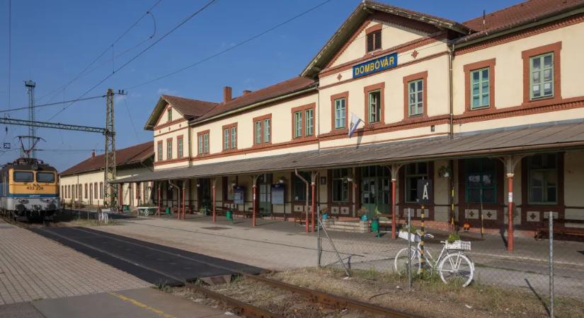 Pünkösd után két nagy vágányfelújítási munkába is belekezd a MÁV
