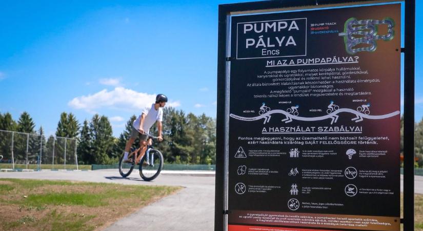 Ünnepélyes keretek között adták át az encsi új kerékpáros pumpapályát - képekkel, videóval