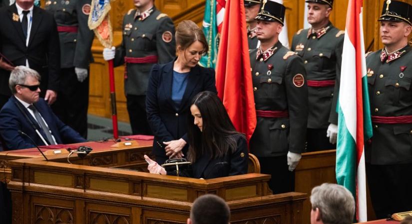 Nyílt levelet írtak a fideszesek Orbán Anitának: „A karriered csúcsára úgy jutottál fel, hogy elárultál bennünket. Szégyelld magad!”