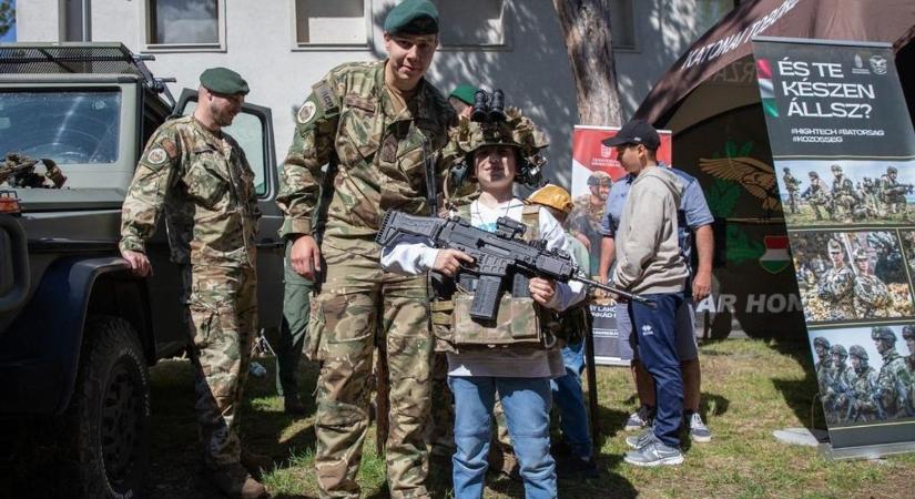 A gyerekek kedvence lehet, a felnőttek is imádni fogják: jön a Veszprémi Honvédelmi Nap