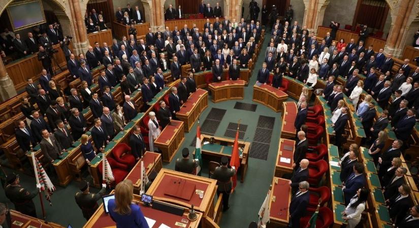 Politikai bíróságként működnének a Tisza parlamenti vizsgálóbizottságai