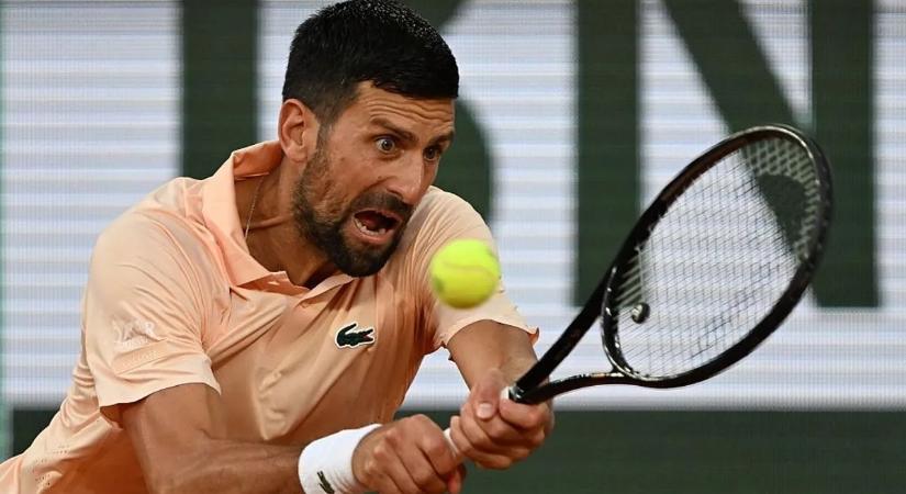 Szetthátrányból megnyert meccsel kezdett Párizsban Djokovics