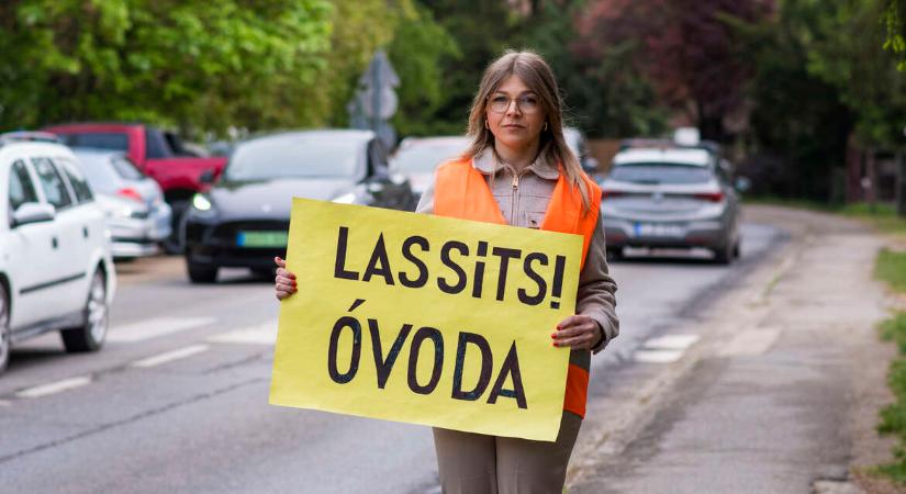 Lassíts, óvoda! – szülők védik a gyalogosokat a száguldó autóktól Csobánkán