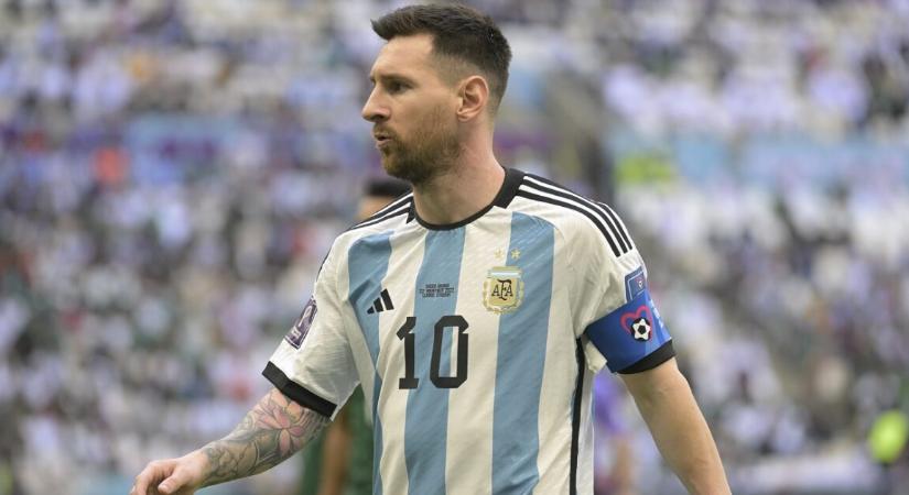 Döbbenet a világbajnokság előtt – megsérült Lionel Messi