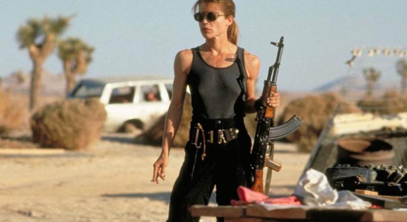 A Terminátor-filmek dögös Sarah Connorja volt: 68 évesen így néz ki Linda Hamilton