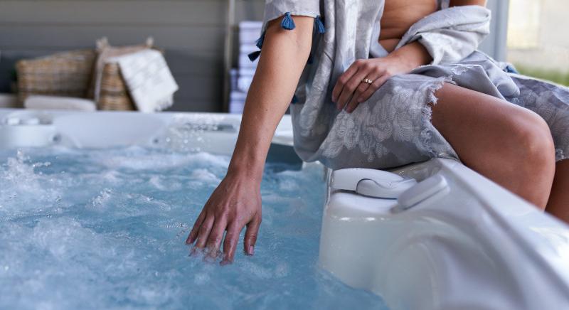 Így segíthet a jakuzzi a bőrproblémákon