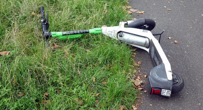 Súlyos rollerbaleset Óbudán: életveszélyes állapotban a 74 éves férfi