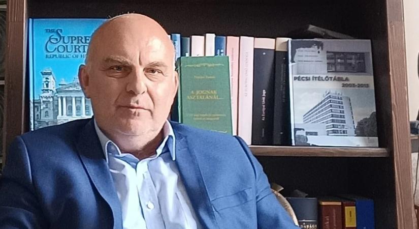 A Vidéki Prókátor ingyen vállalja azok jogi védelmét, akik ugyanazt kapták, mint Magyar Péter