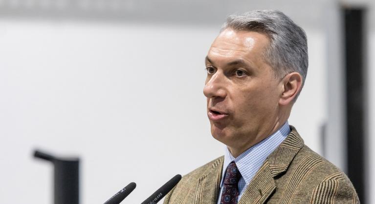 Lázár János lemond a Magyar Tenisz Szövetség elnöki posztjáról