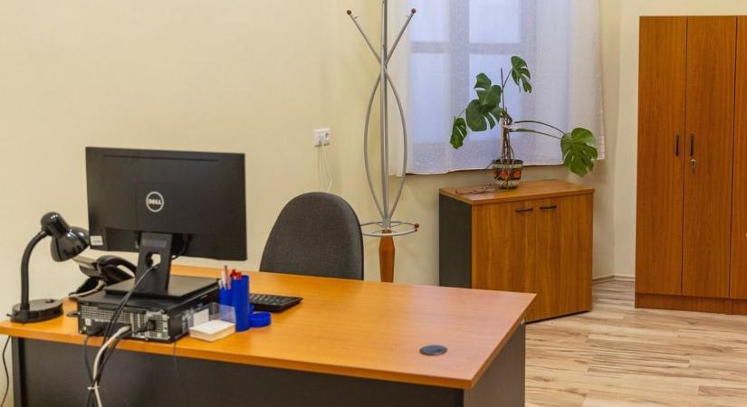 Döntöttek a város képviselői: két hét szünetre vonul a polgármesteri hivatal!