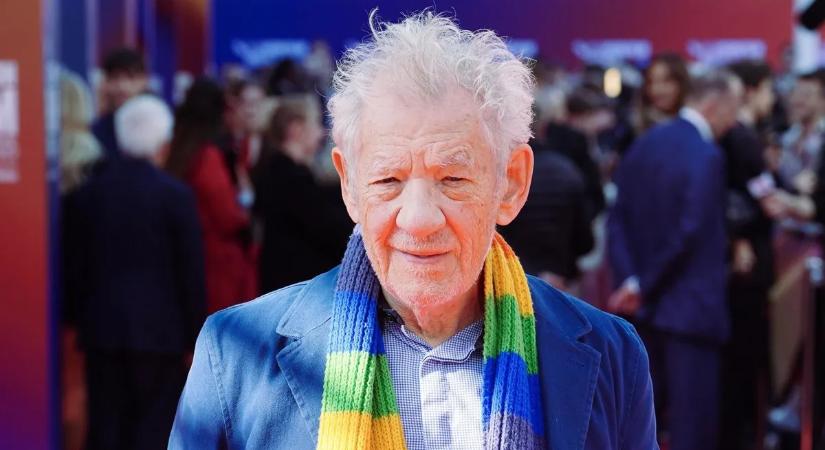 Szürke Gandalf nem csak a vásznon volt igazi hős – 87 éves lett Sir Ian McKellen