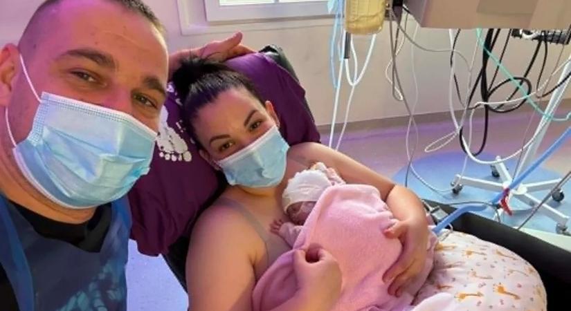 125 napot töltött intenzíven a szegedi Dorka – 490 grammal született a kislány
