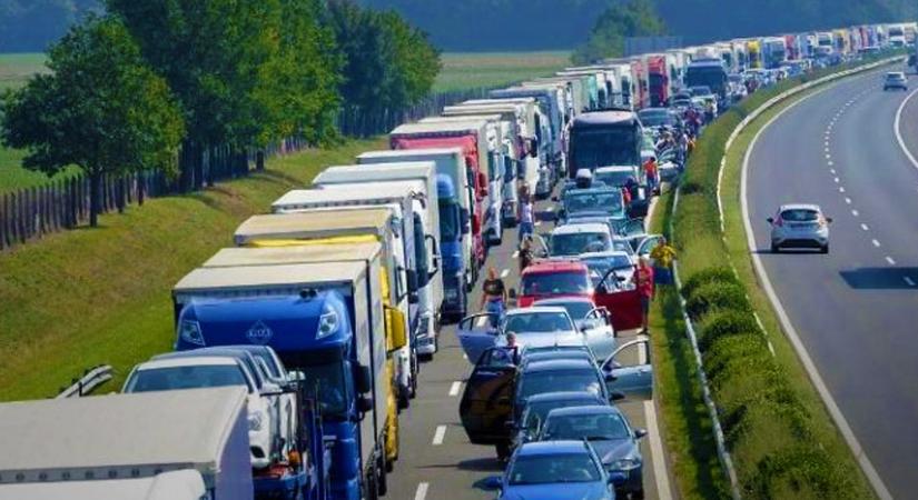 Óriási dugókra kell készülni hétfőtől az M6-os autópályán: hetekre lezárják az egyik oldalt Érdnél