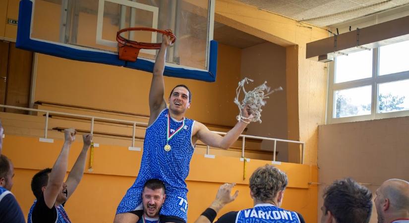 Vasi kosár: döntő és bronzmeccs - jegyzőkönyvek, csapatlisták, képek