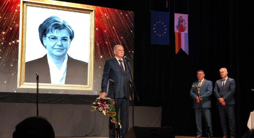Somorja posztumusz Pro Urbe-díjjal tisztelgett Pogány Erzsébet emléke előtt