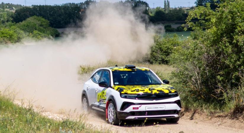 Elektromos Opel Mokka raliautó? Jó ötlet!