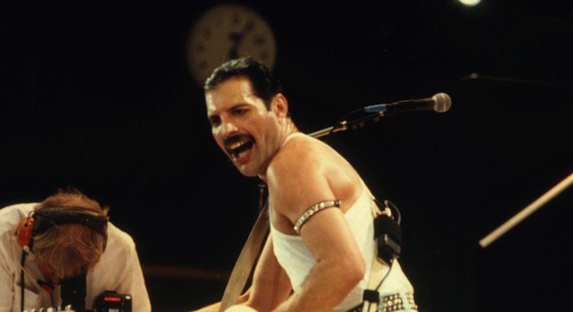 Üzent a magyaroknak Brian May: felújítják a Queen legendás budapesti koncertfilmjét