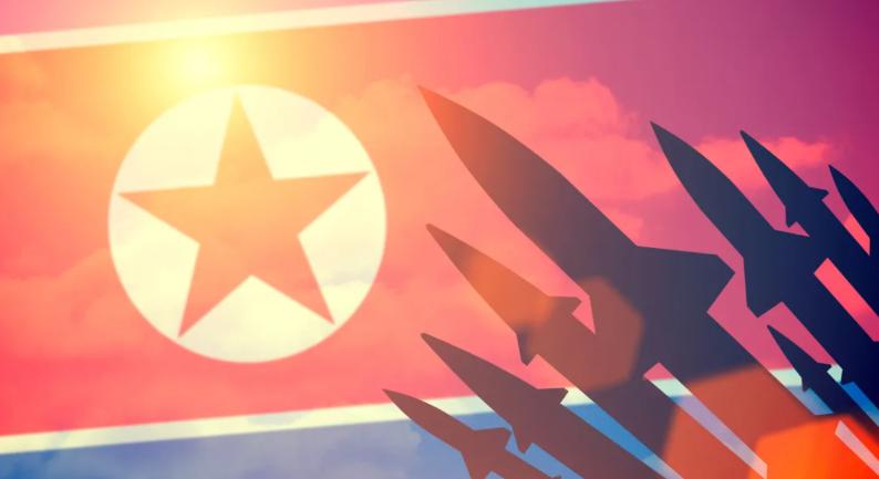 Kim Dzsongun berezelt, atomcsapást iktatott az alkotmányba