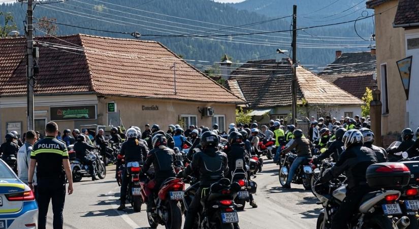 Nagyszabású motoros felvonulást tartottak vasárnap Hargita megyében