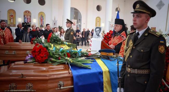 Ukrajna újra eltemeti a Nemzeti Katonatemetőben Jevhen Konovalecnek, az OUN alapítójának földi maradványait