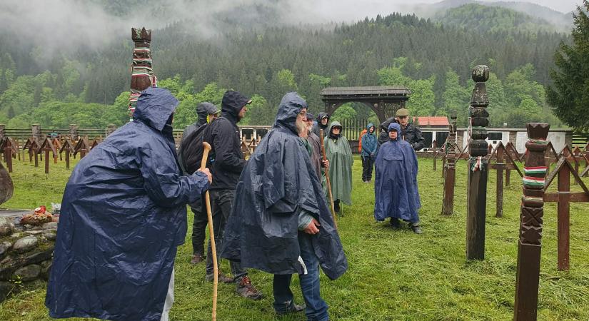 Kőkeményen kiosztotta a csíksomlyói búcsúval hencegőket Konok Péter