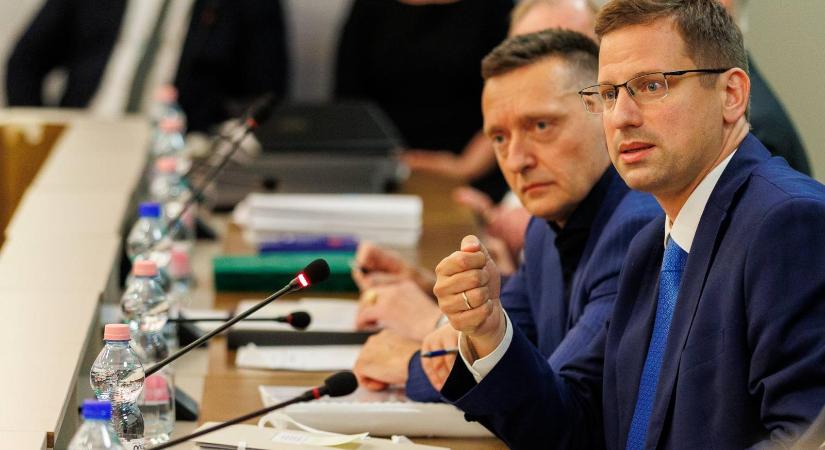 Az igazán arrogáns politikai kommunikációt továbbra is a Fidesz és a szolgálatában maradt média képviseli