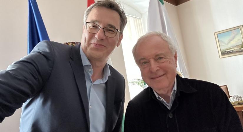 16 év után újra Budapesten járt Schiff András, aki ősszel két koncertet is ad a fővárosban