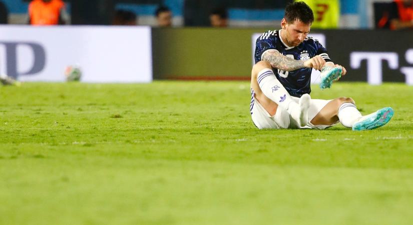 Lionel Messi sérülése miatt aggódik a világ: veszélyben a világbajnoki szereplés?