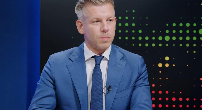 Magyar Péter a Telexnek: „Szó szerint és átvitt értelemben is tüzet oltunk”