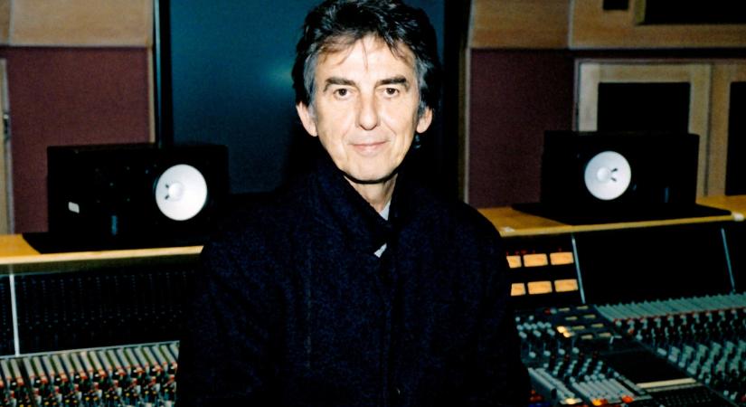 George Harrison öröksége tovább él: íme a legendás zenész 47 éves fia